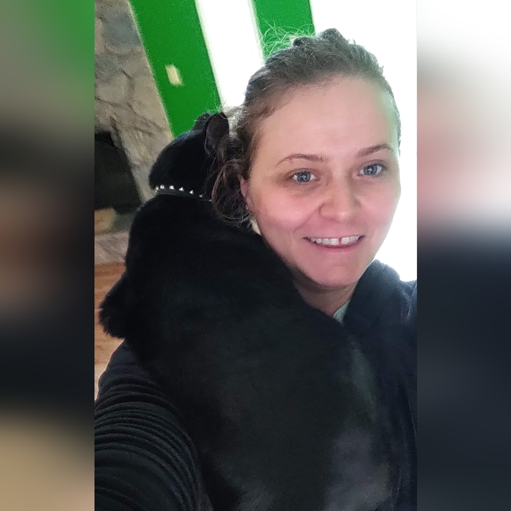 Meet your Posher, Megan